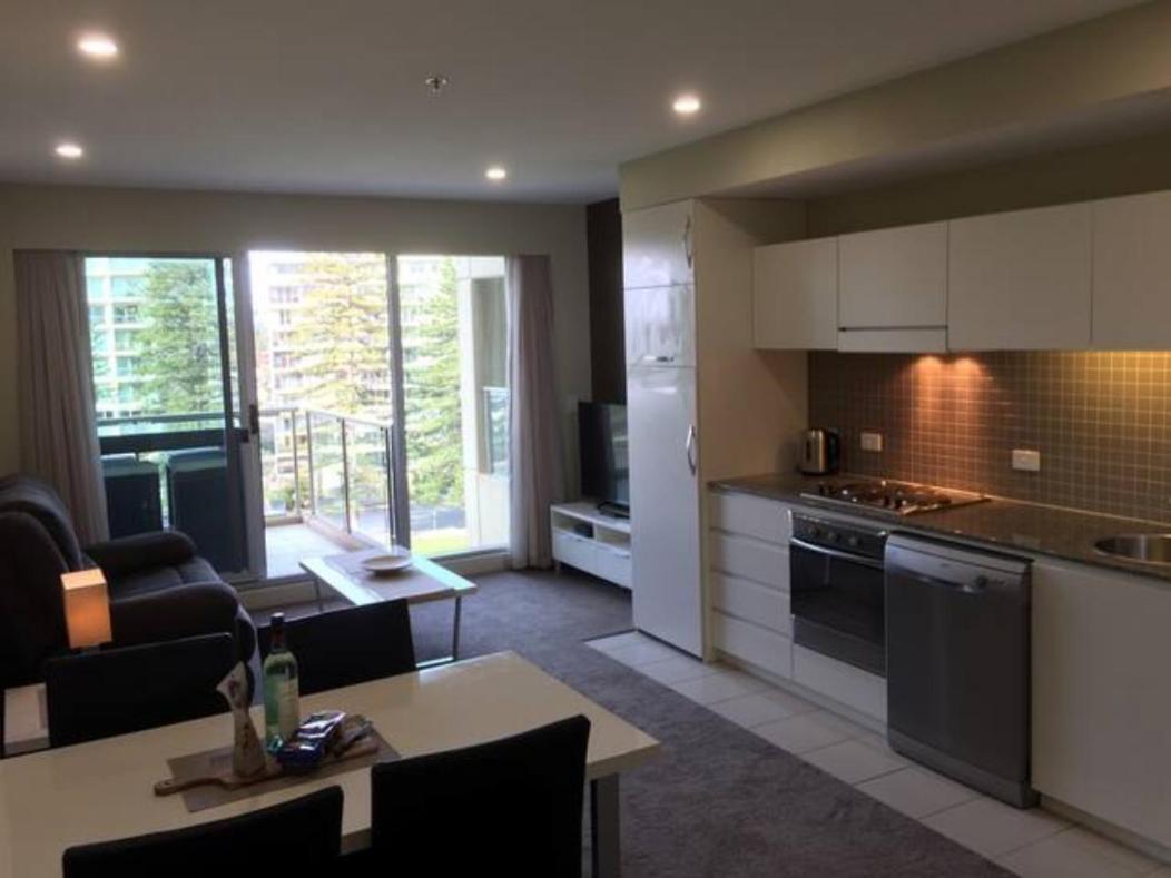 גלנלג Beachside Luxury Apartments One & Two Bedroom In Beachfront Oaks Pier Building מראה חיצוני תמונה