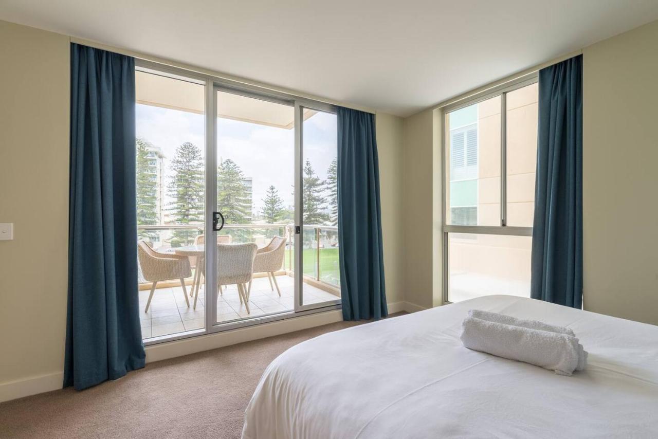 גלנלג Beachside Luxury Apartments One & Two Bedroom In Beachfront Oaks Pier Building מראה חיצוני תמונה
