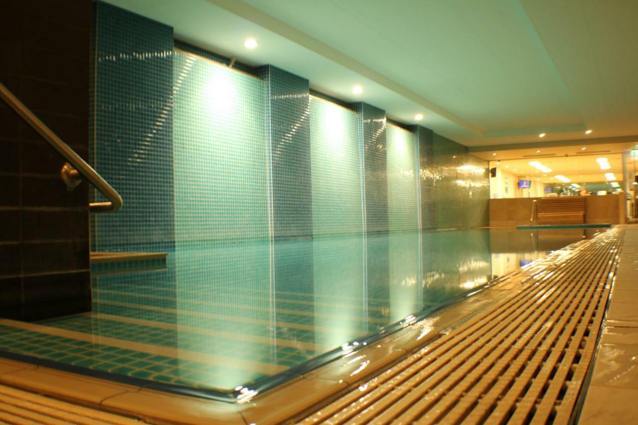 גלנלג Beachside Luxury Apartments One & Two Bedroom In Beachfront Oaks Pier Building מראה חיצוני תמונה